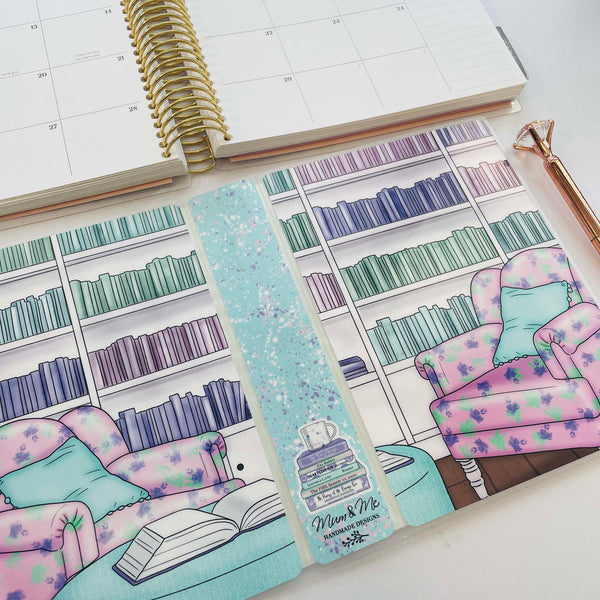 Small Sticker Album: Bookish