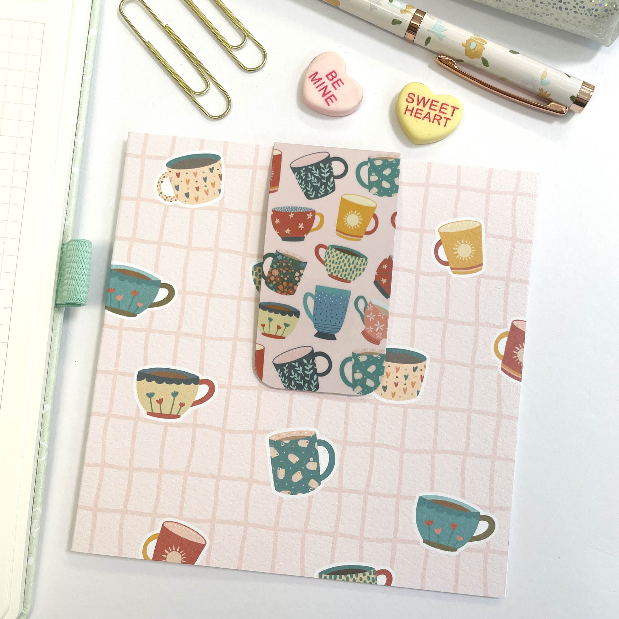 Bookmark Card: Tea Cups on Pink