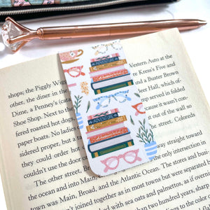 Magnetic Bookmark: Bookish on Cream