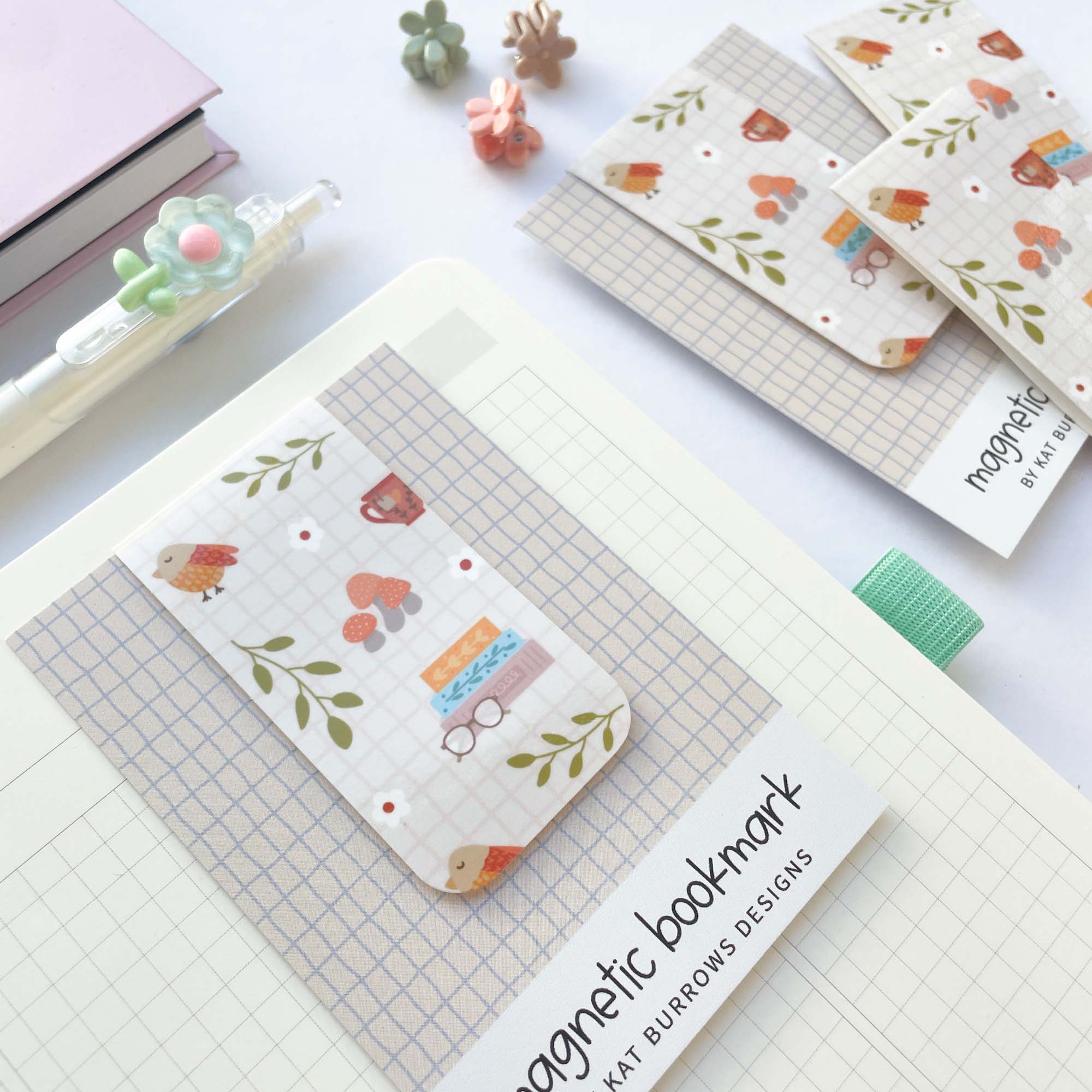 Magnetic Bookmark: Little Library Items