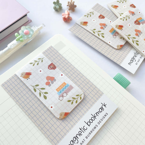 Magnetic Bookmark: Little Library Items