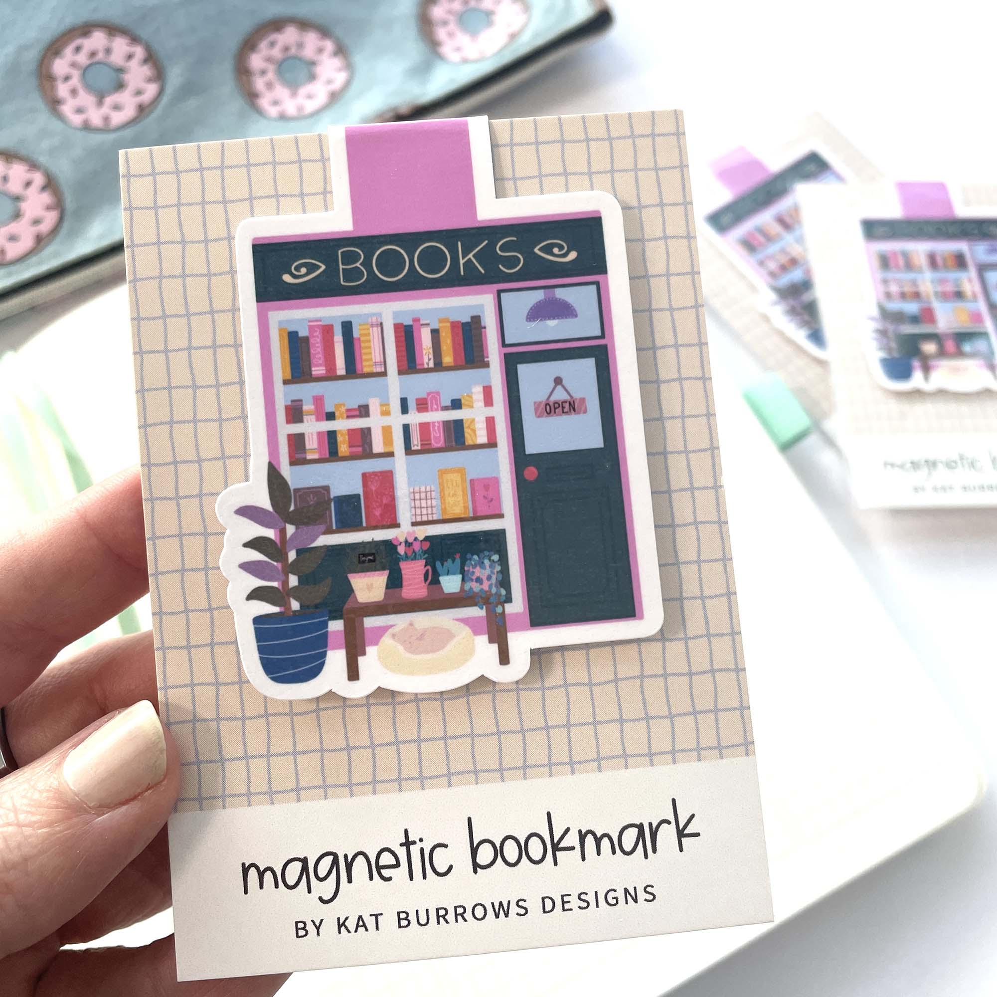 Magnetic Bookmark: Book Store Pink