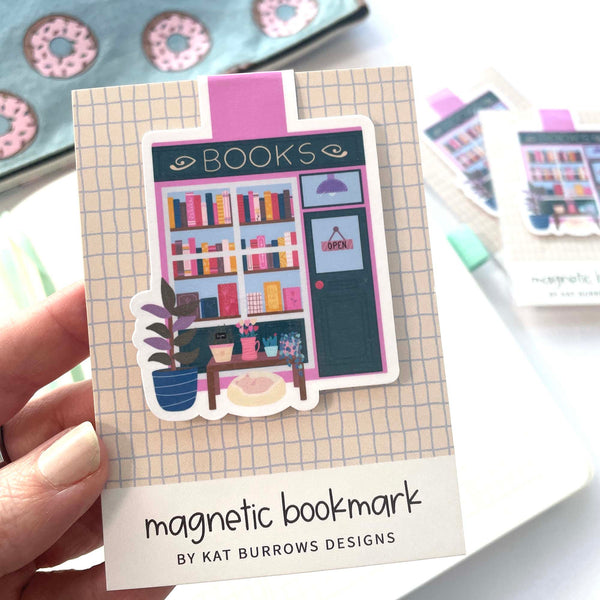 Magnetic Bookmark: Book Store Pink