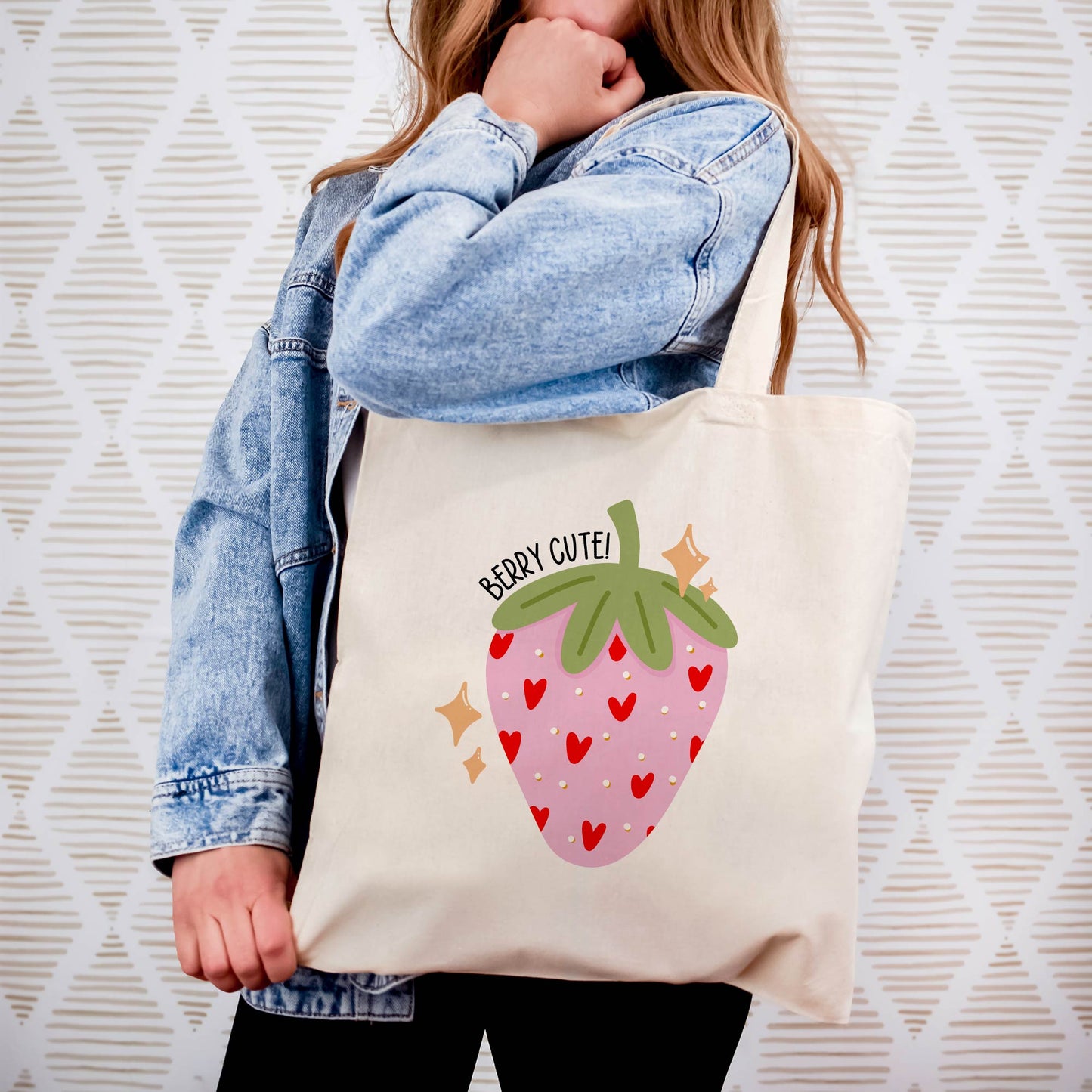 Canvas Tote Bag: Berry Cute