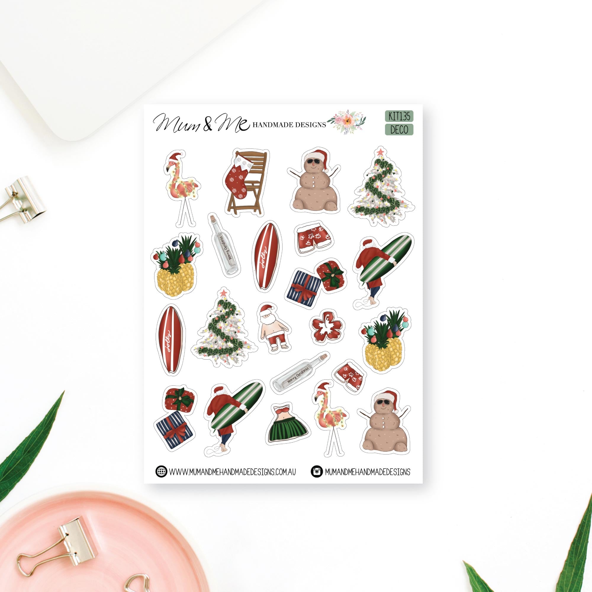 Deco: Christmas in Summer
