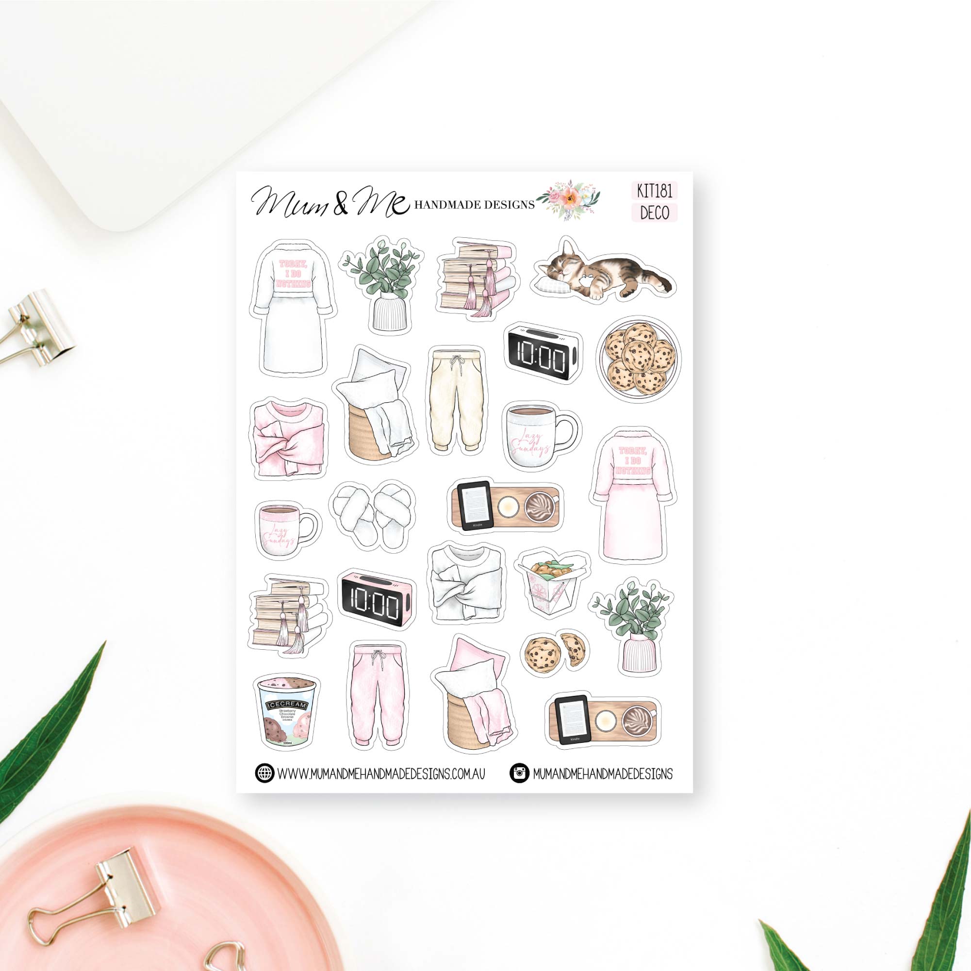 Deco: Lazy Sundays